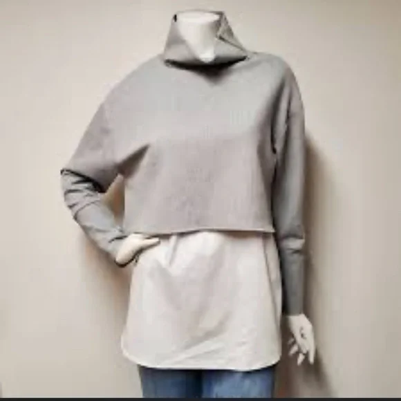 Zara Trafaluc mock neck zipper shoulder Boxy Gray & White Career blouse Sz M - Picture 2 of 7